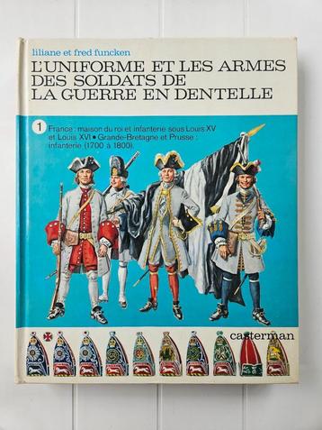 Het uniform en de wapens van de oorlogssoldaten op hun plaat