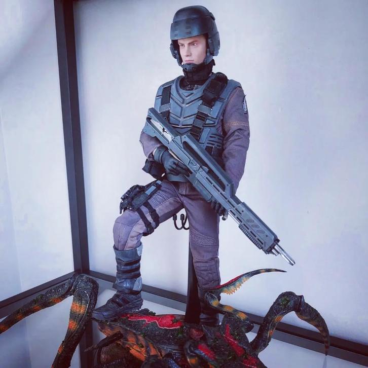 Figurine de collection Starship Troopers (Virtual Toys) 1/6, Verzamelen, Film en Tv, Zo goed als nieuw, Film, Actiefiguur of Pop