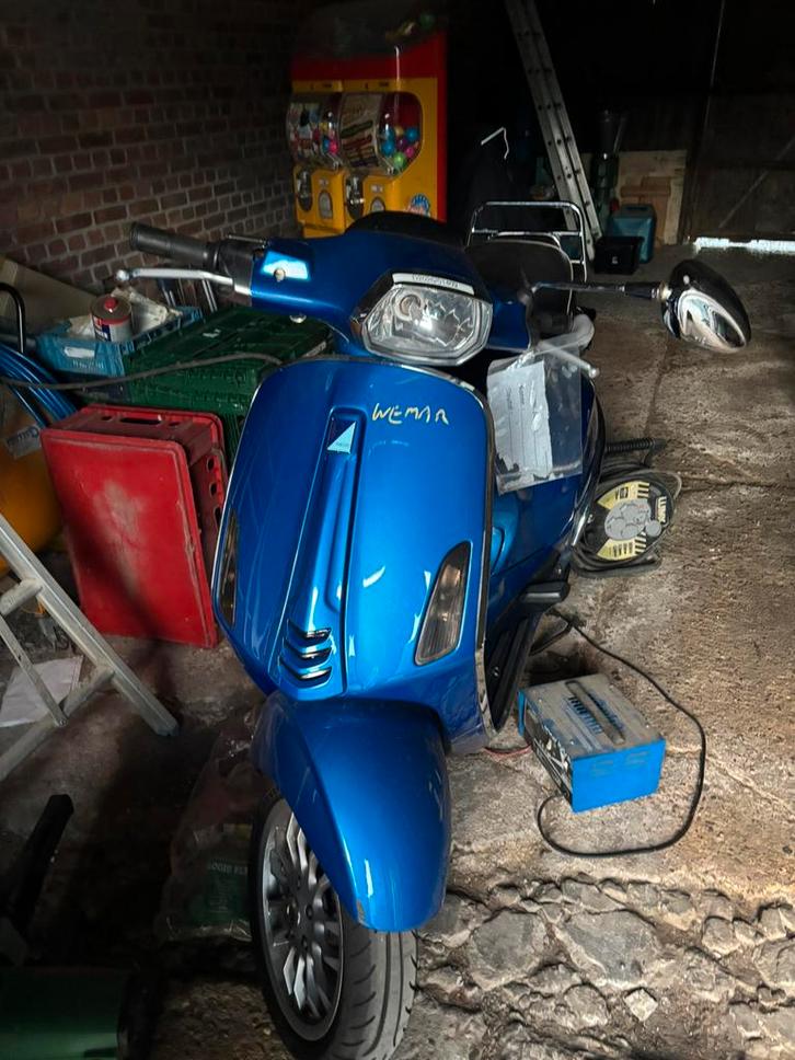 A&b klasse (zonder rijbewijs) vanaf 200€, Fietsen en Brommers, Scooters | Vespa, Zo goed als nieuw, Overige modellen, Klasse A (25 km/u)