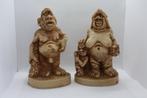 Petites statues d'une famille préhistorique nue, Enlèvement ou Envoi
