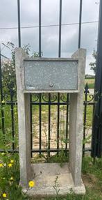 Boîte aux lettres, Ophalen, Gebruikt, Beton, Staande brievenbus