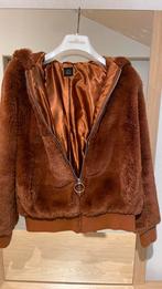 Koperkleurig/bruin nepbont jasje xs, Kleding | Dames, Jasjes, Kostuums en Pakken, Ophalen of Verzenden, Bruin, Jasje