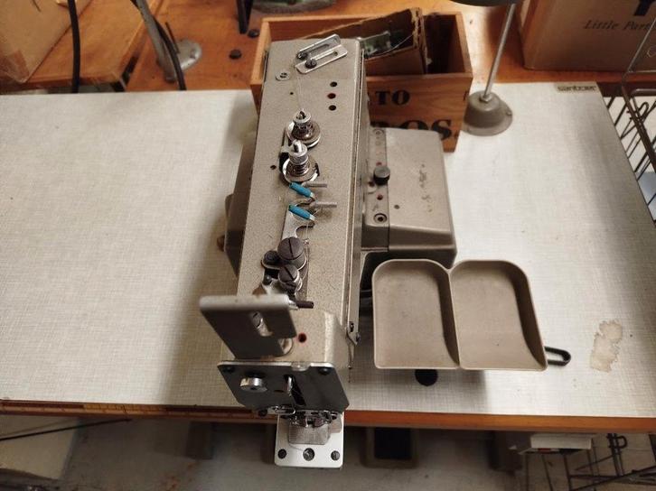 Machine industrielle JUKI MB-373 Subclass 10, Hobby en Vrije tijd, Naaimachines en Toebehoren, Gebruikt, Naaimachine, Overige merken