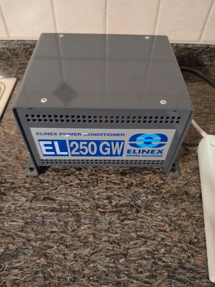 Elinex EL250GW, Computers en Software, Overige Computers en Software, Zo goed als nieuw, Ophalen
