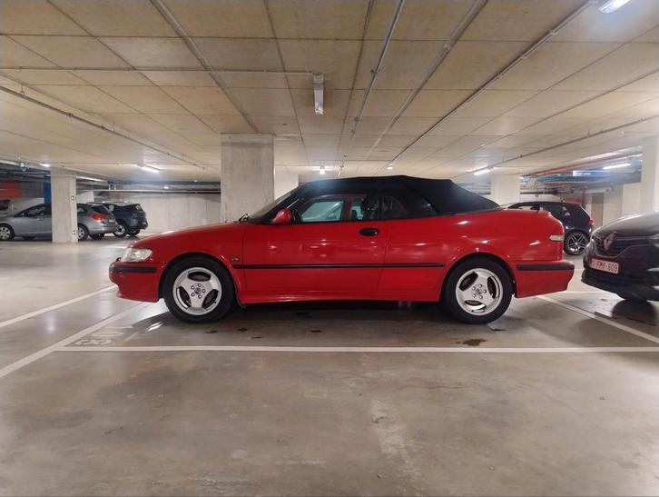 Prachtige Saab 9.3 Cabrio eerste generatie in Imola Red, Auto's, Saab, Particulier, Saab 9-3, Airbags, Centrale vergrendeling