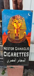 Plaque émaillée nestor gianaclis cigarettes, Collections, Marques & Objets publicitaires, Enlèvement ou Envoi