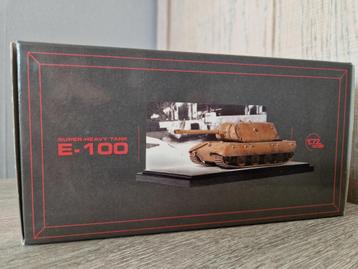 Dragon Armor 60169 Super Heavy Tank E-100 A 100-ton Roll Out