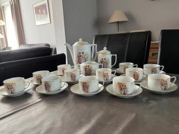 Mooie ZEER oude kopjes beschikbaar voor biedingen