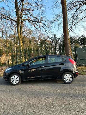 Ford Fiesta 1.6 Diesel te koop, Auto's, Euro 5, Zwart, Bedrijf, Diesel