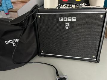 Vends Boss Katana MkII 50w + footswitch Boss FS-7 beschikbaar voor biedingen