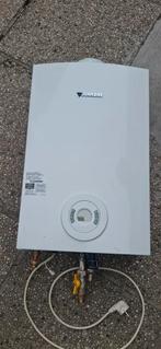 Junkers Hydrocompact WTD 18 AME 23, Doe-het-zelf en Bouw, Chauffageketels en Boilers, Ophalen, Zo goed als nieuw