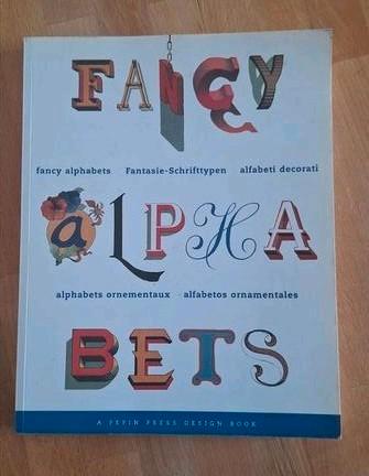 Kalligrafie, Fancy Alphabets  beschikbaar voor biedingen