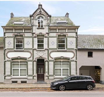 Herenhuis met 6 slaapkamers, garage, terras/stadstuintje