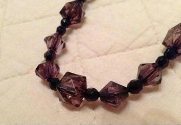 Ketting met grote losse parels / kralen ketting stoffen lint beschikbaar voor biedingen