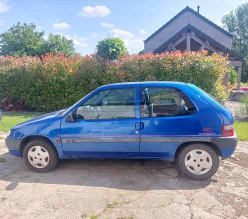 Saxo 1.1 essence 127 000 km, Auto's, Citroën, Particulier, Saxo, Benzine, Euro 2, 3 deurs, Handgeschakeld, Blauw, Blauw, Leder en Stof