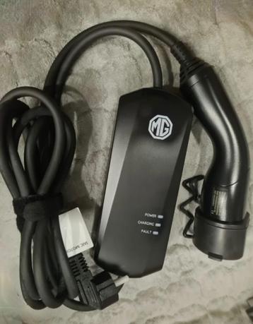 MG EV - PHEV universele oplader Plug & Play 230v - 2.3kW 6M beschikbaar voor biedingen
