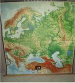 Belle carte scolaire ancienne de l'Europe de l'Est en relief, Antiquités & Art, Antiquités | Cartes scolaires, Enlèvement ou Envoi