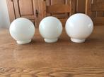 Globes opaline blanche, Ophalen, Gebruikt, Glas, Rétro