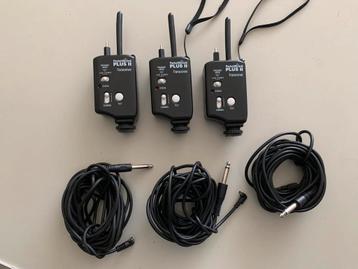 Set van 3 PocketWizard Plus II transceivers (met synckabels) beschikbaar voor biedingen