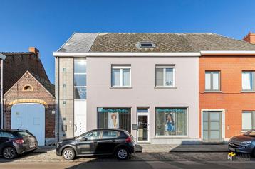 Commercieel te koop in Berendrecht, 3 slpks beschikbaar voor biedingen