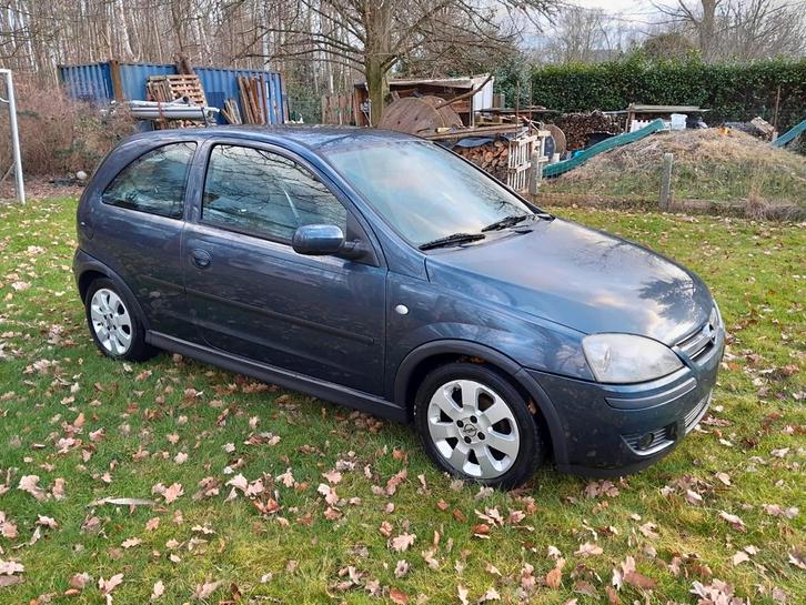 Opel corsa benzine, Auto's, Opel, Particulier, Corsa, Benzine, Euro 4, Handgeschakeld, Ophalen