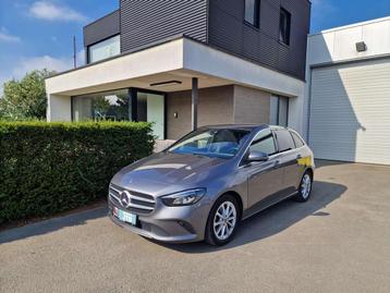 Mercedes-Benz B 180 Automaat - Navigatie - Camera - GARANTIE beschikbaar voor biedingen