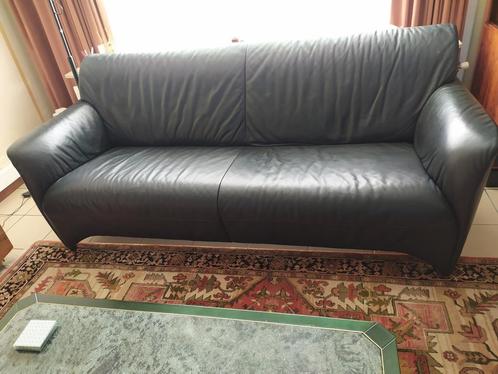 Klassevolle salonset JORI 3 zit/2 zit/1 zit + salontafel, Huis en Inrichting, Zetels | Complete zithoeken, Ophalen