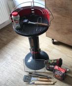 Barbecue op houtskool, Ophalen, Zo goed als nieuw, Barbecoock, Met accessoires