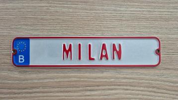 Nummerplaat Milan (Splinternieuw) beschikbaar voor biedingen