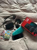Nintendo switch + spelletjes + case, Games en Spelcomputers, Spelcomputers | Nintendo Switch, Switch 2019 Upgrade, Met games, Met 2 controllers