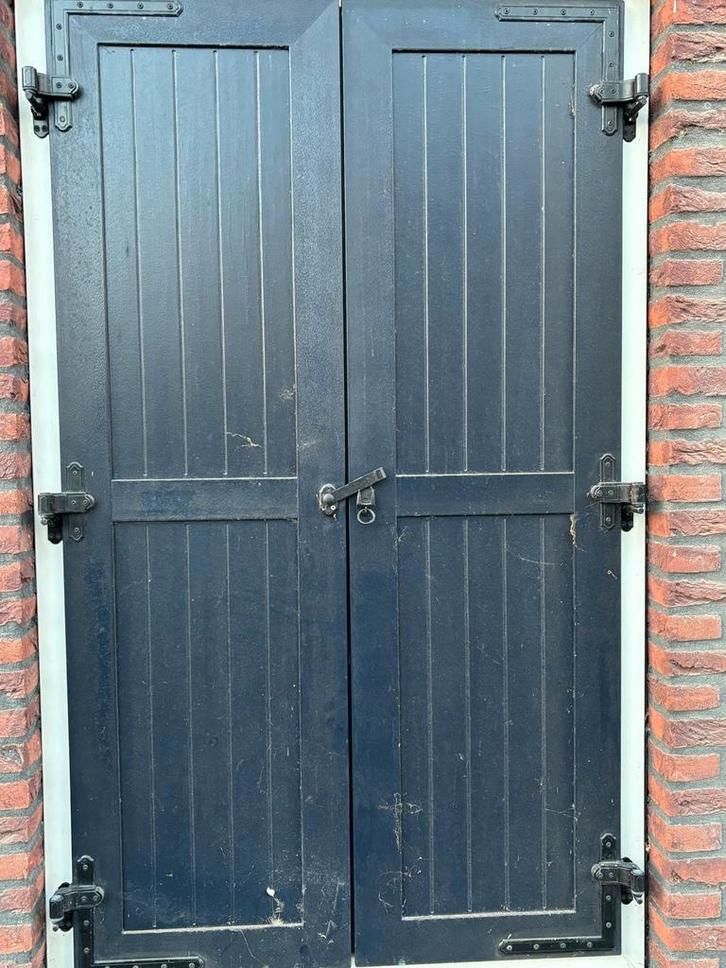 Kunststof luiken voor 4 ramen, Bricolage & Construction, Volets, Comme neuf, 150 à 200 cm, 100 à 150 cm, Autres couleurs, Enlèvement