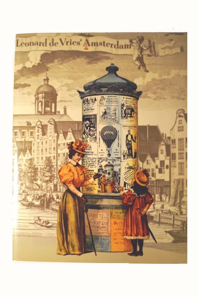 Leonard de Vries - Amsterdam, Boeken, Politiek en Maatschappij, Zo goed als nieuw, Maatschappij en Samenleving, Ophalen of Verzenden