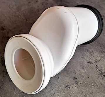 Toilet afvoersprong 90 mm beschikbaar voor biedingen