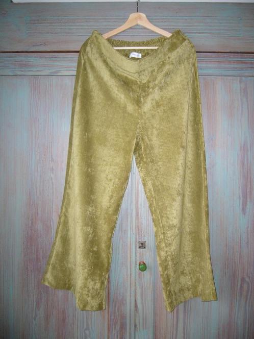 Pantalon large en velours côtelé - Paprika - 1 (44) 46, Vêtements | Femmes, Culottes & Pantalons, Neuf, Vert, Longs, Enlèvement ou Envoi