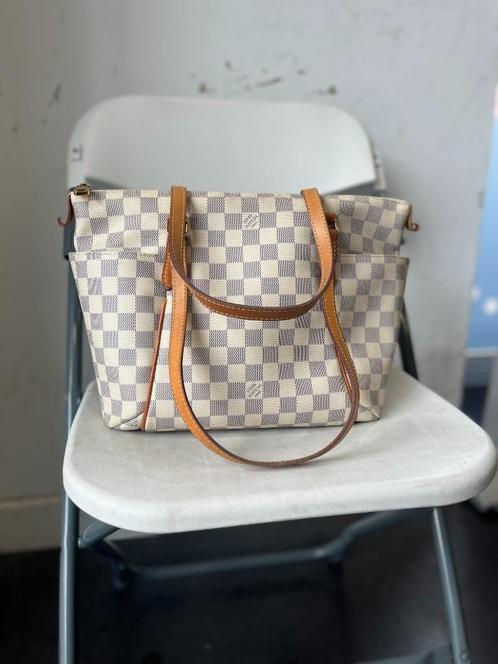 Sac Louis vuitton Damier Azur, Handtassen en Accessoires, Tassen | Damestassen, Zo goed als nieuw, Handtas, Beige, Ophalen of Verzenden