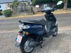 Piaggio Fly 125, Fietsen en Brommers, Scooters | Piaggio, Benzine, Gebruikt, Fly