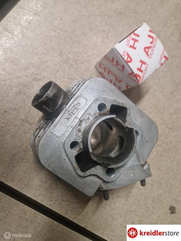 Kreidler 5,3 pk cilinder met nieuwe zuiger zeer netjes, Fietsen en Brommers, Brommeronderdelen | Kreidler, Gebruikt, Ophalen of Verzenden