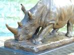 gesigneerde bronzen neushoorn, MILO., Antiek en Kunst, Ophalen of Verzenden, Brons