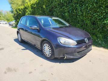 VW GOLF 1.6CRTDI EURO5 ✅ AIRCO ❄️ Bluetooth 🛜 beschikbaar voor biedingen
