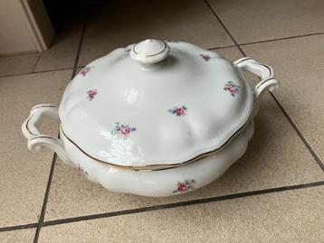 Vintage Terrine / serveerschaal beschikbaar voor biedingen