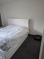 Bed met matras 1m80 op 2m, Huis en Inrichting, Slaapkamer | Bedden, Ophalen