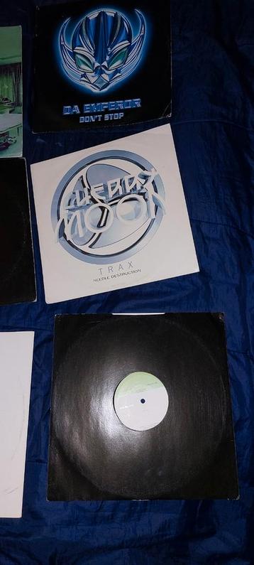 Lot de +/- 70 Vinyles: Tek, Jump, Trance, clubbing