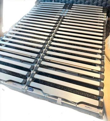 Prachtig paar nieuwe BEKA Matic S/Feet 70/200 boxsprings beschikbaar voor biedingen