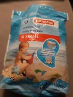 4 zwembroekjes kruidvat small 6-11 kilo, Enfants & Bébés, Vêtements de bébé | Maillots de bain pour bébés, Enlèvement ou Envoi