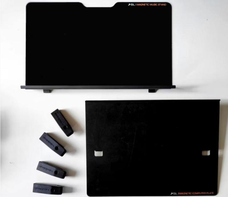 Pour Studiologic SL : Porte partitions + Computer plate, Muziek en Instrumenten, Synthesizers, Nieuw, Ophalen of Verzenden