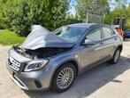 Mercedes GLA 2019, Ophalen