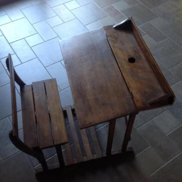 Ancien banc d'écolier, Antiquités & Art, Antiquités | Meubles | Chaises & Canapés, Enlèvement