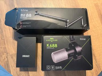 Fifine micro + arm en IEMs beschikbaar voor biedingen