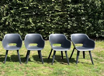 Tuinstoel PVC Keter Akola zwart/grijs beschikbaar voor biedingen