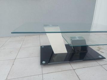 Salontafel  beschikbaar voor biedingen